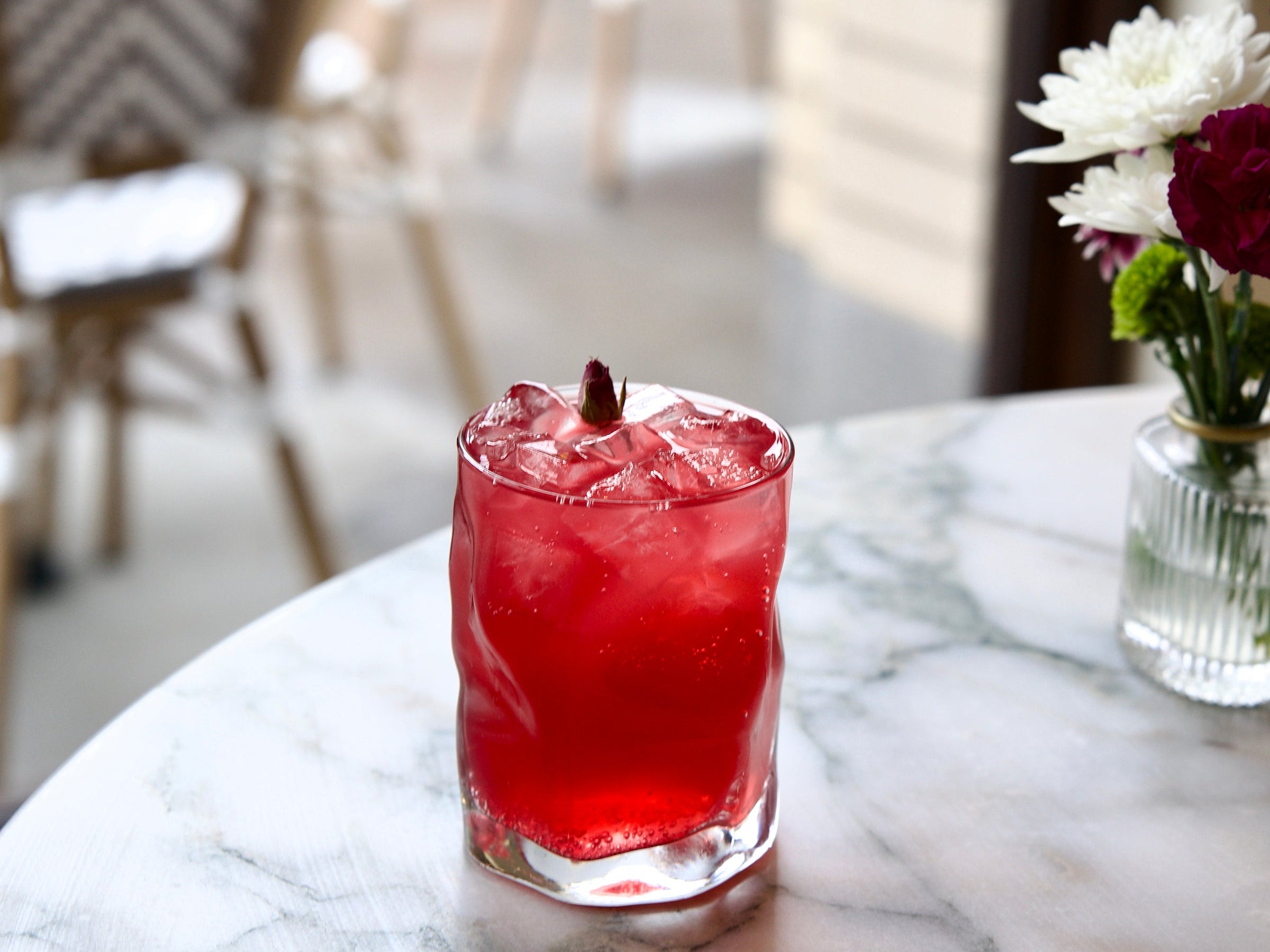 Sorgente Rock with cocktail