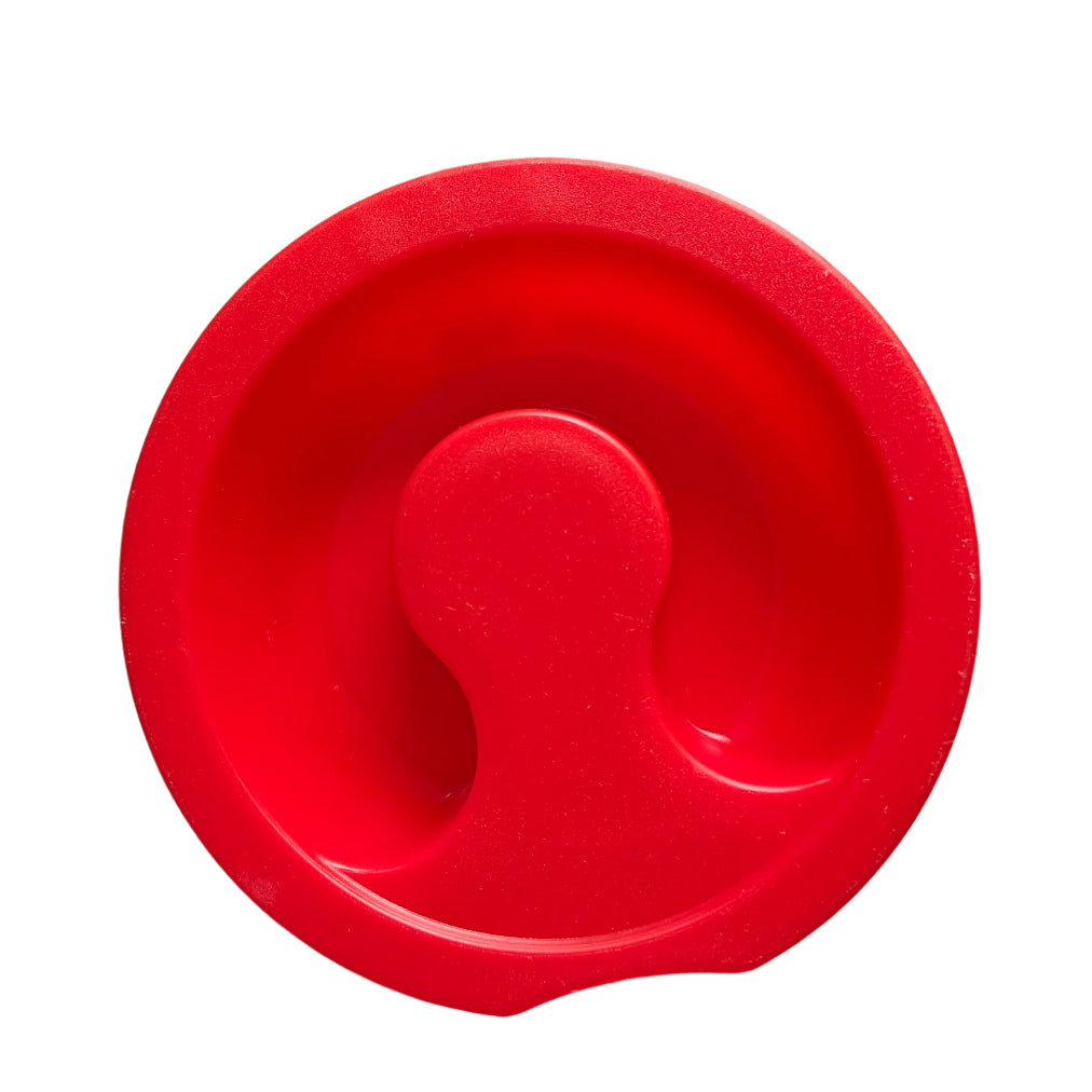 red plastic Gelo lid on white background